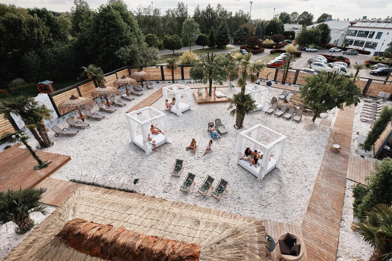Blue Diamond Hotel Active Spa Trzebownisko Luaran gambar