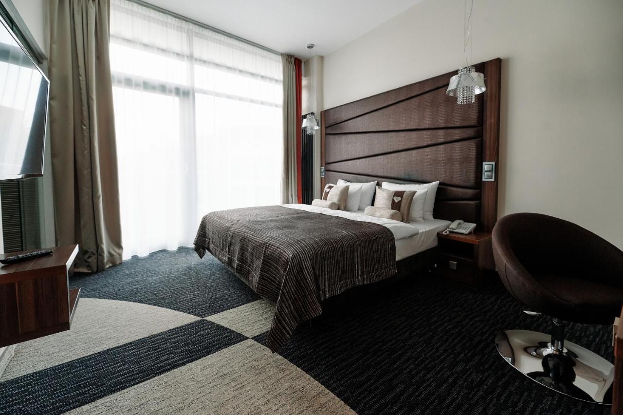 Blue Diamond Hotel Active Spa Trzebownisko Luaran gambar